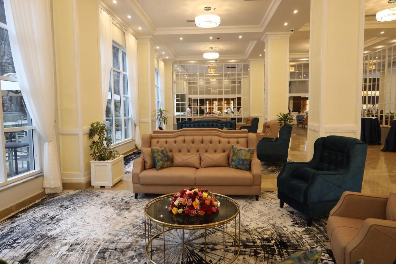 Haile Grand Addis Ababa Dış mekan fotoğraf