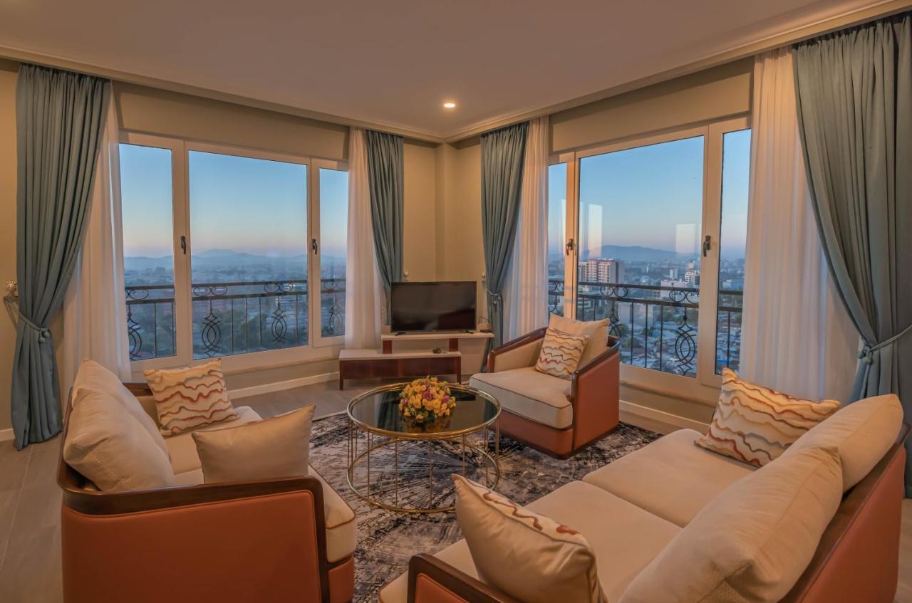 Haile Grand Addis Ababa Dış mekan fotoğraf