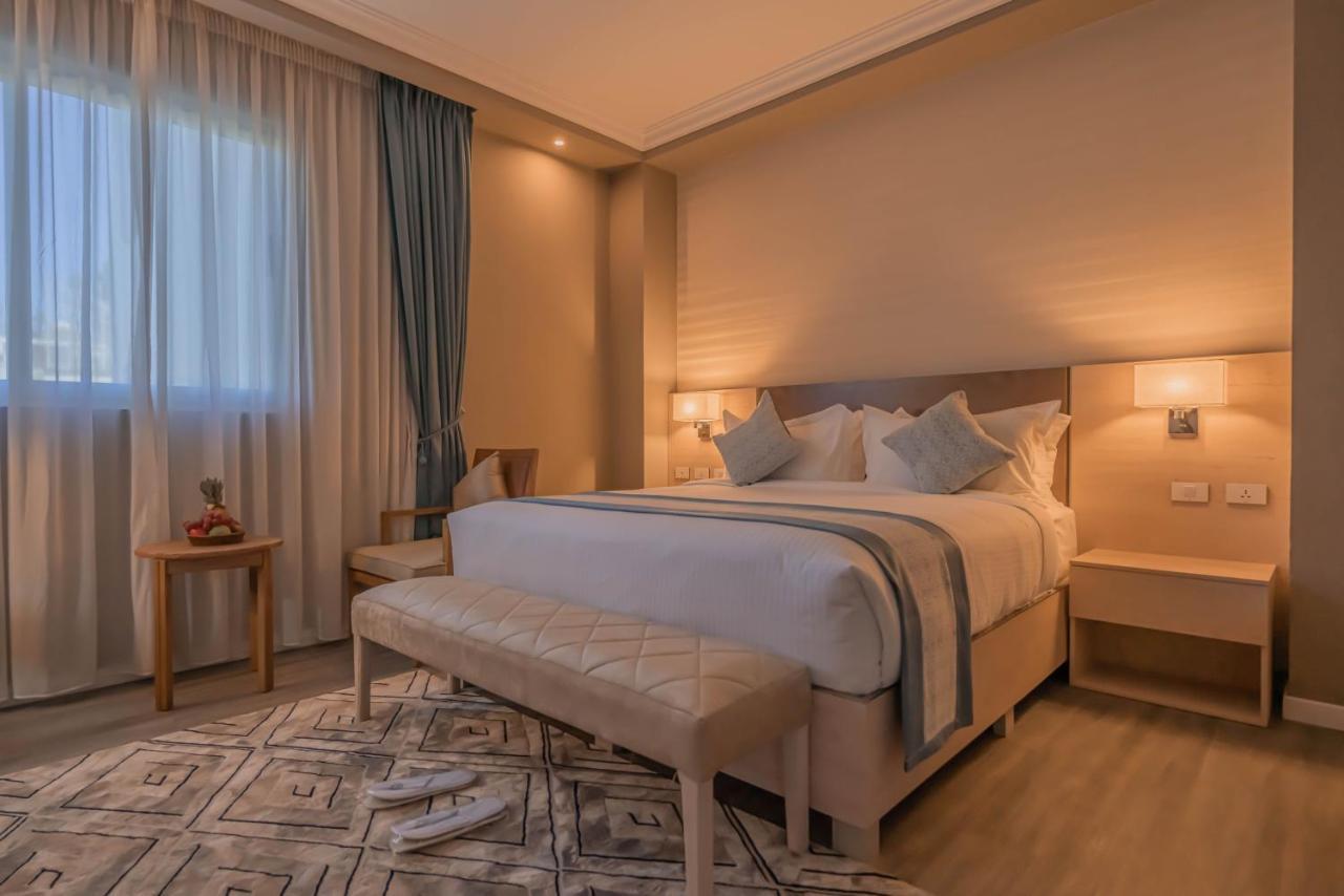 Haile Grand Addis Ababa Dış mekan fotoğraf
